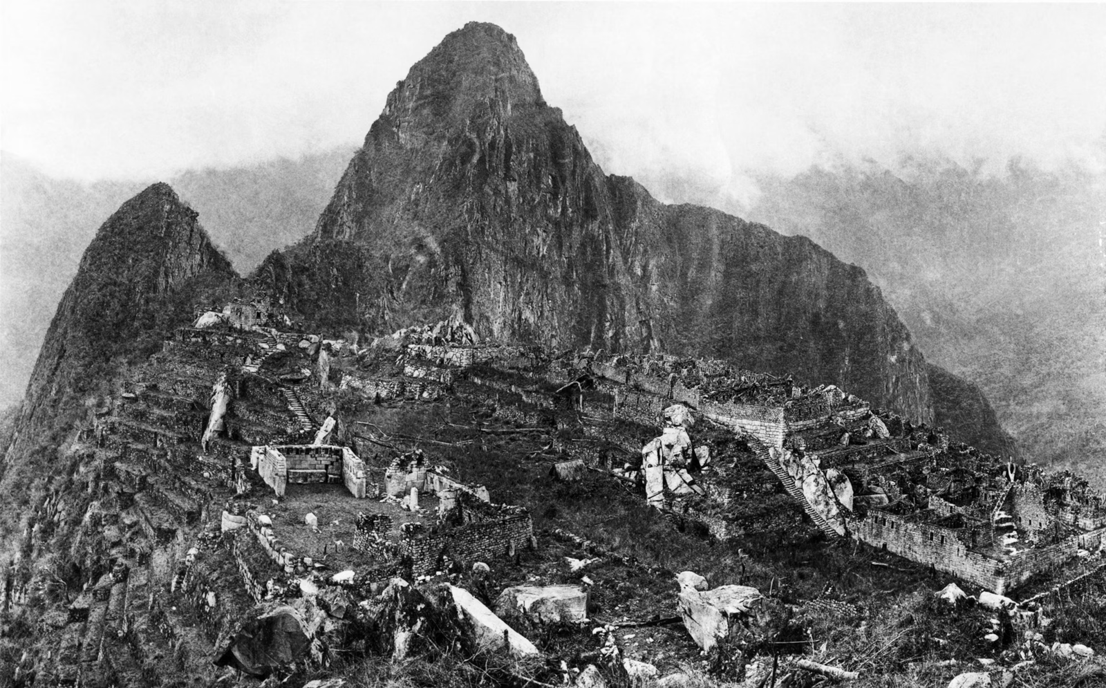 Vista panorâmica das ruínas de Machu Picchu, no Peru