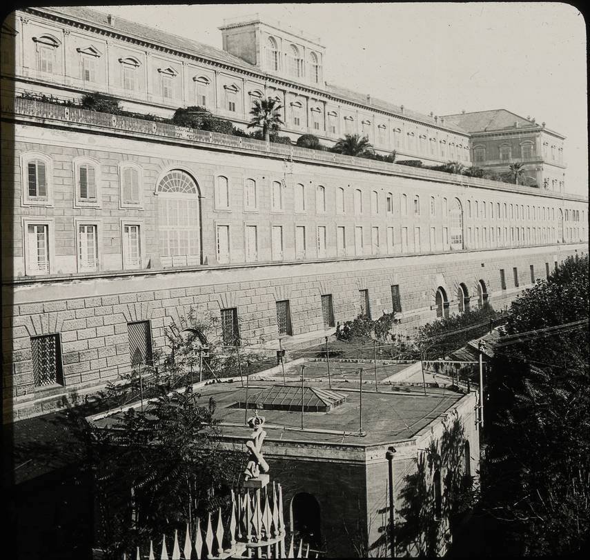 Fachada do Palazzo Reale di Napoli
