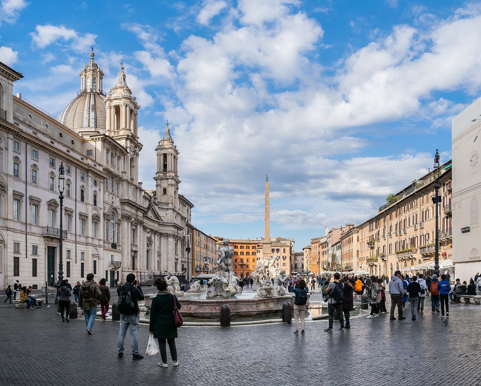Vista da Piazza Navona em Roma