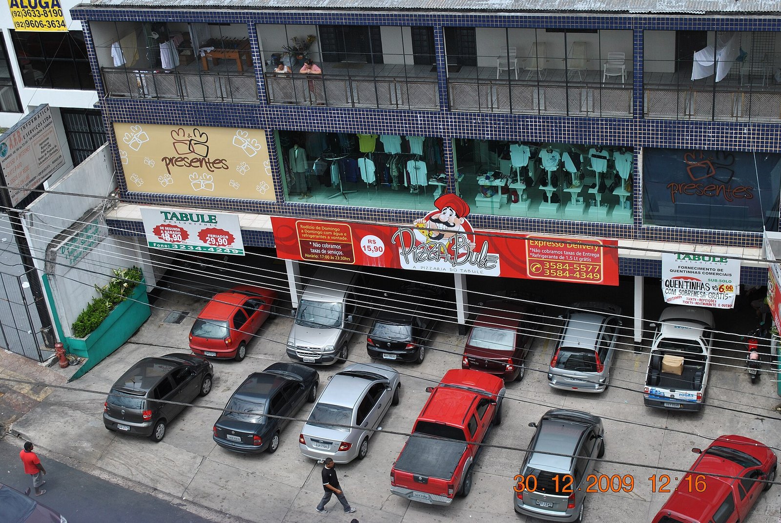 Fachada da Pizzaria do Tabule (Pizza Bule), em Manaus