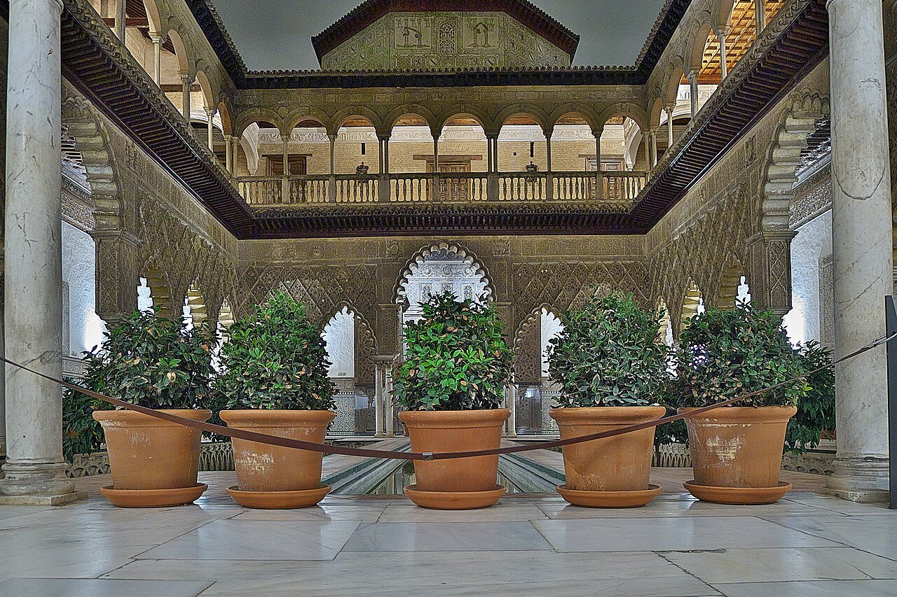 Patio de las Doncellas, no palácio mudéjar do Real Alcázar de Sevilha