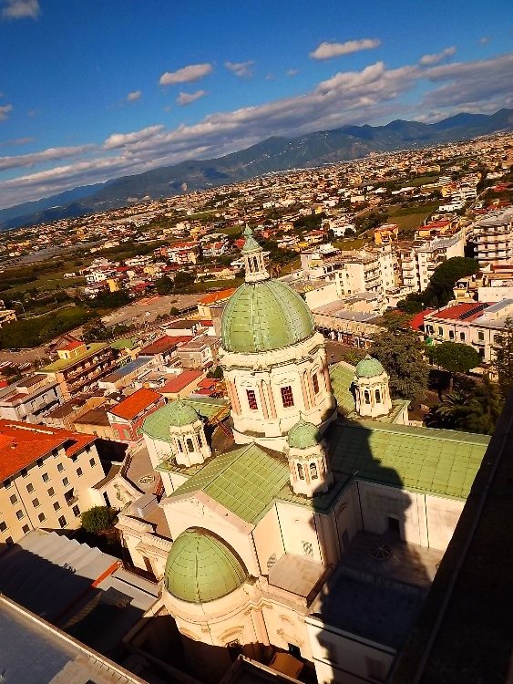 Fachada do Santuário della Beata Vergine del Rosario di Pompei