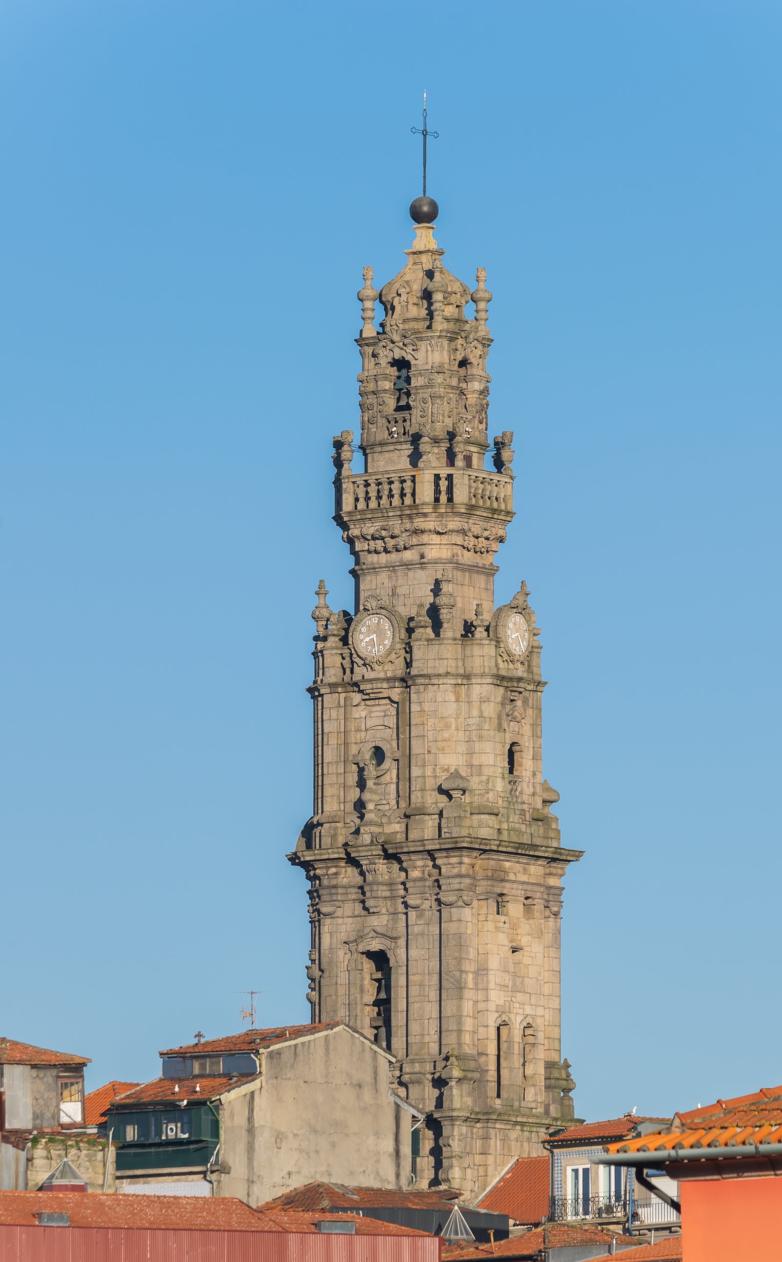 Vista da Torre dos Clérigos, no Porto