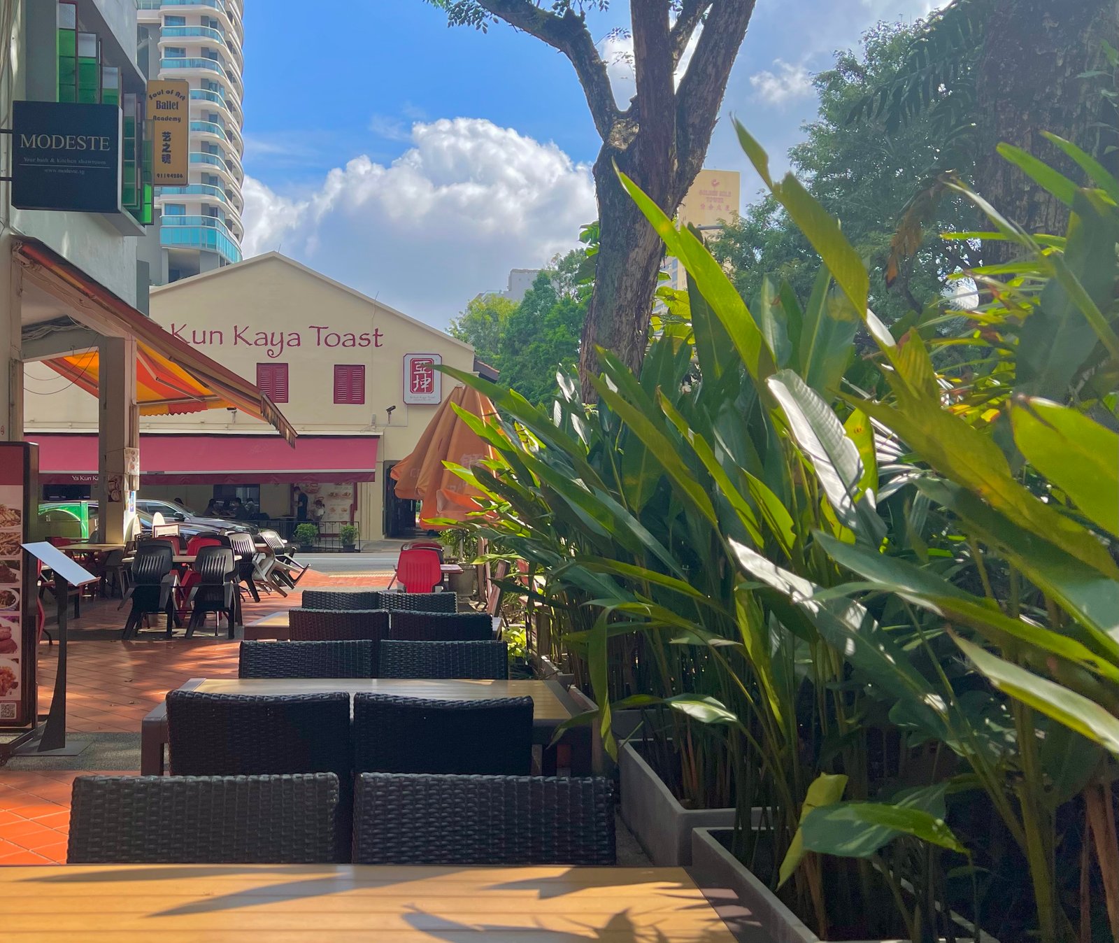 Fachada de uma loja da rede Ya Kun Kaya Toast em Singapura